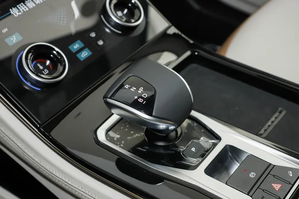 2024 Jetour X70 C-DM Voyager 5-Seat - 2024 Jetour X70 C-DM Voyager 5-Seat for Global Sourcing