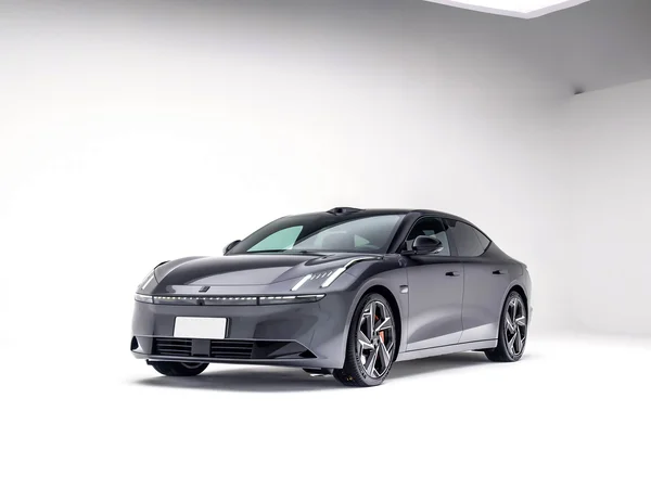 2025 Lynk & Co Z10 STARBUFF 95kWh 766km RWD - 2025 Lynk & Co Z10 STARBUFF for Global Export Markets